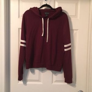 Forever21 burgundy pullover w hood